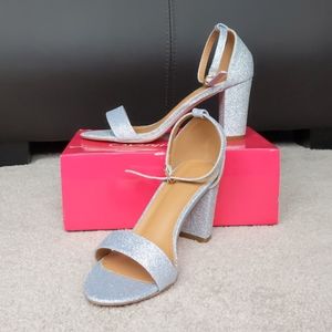 Show How Silver Glitter Ankle Strap Block Heels 7